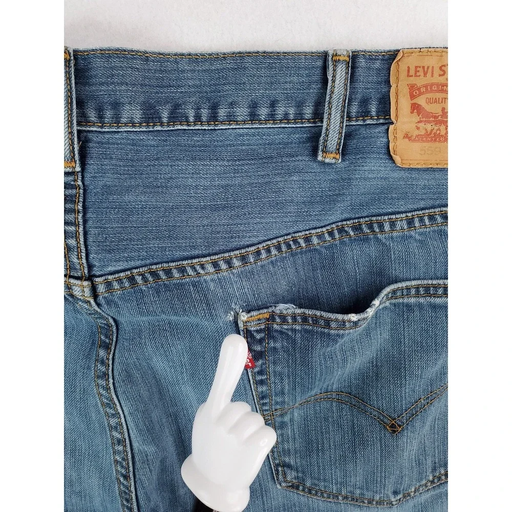 Levis 559 Jeans Mens 48x29 Blue Denim Straight Leg Relaxed Fit Distressed Pants